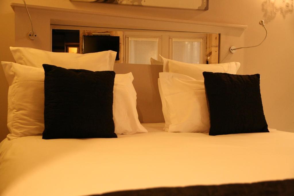 Apartamento Loge Saint Jean Lyon Habitación foto